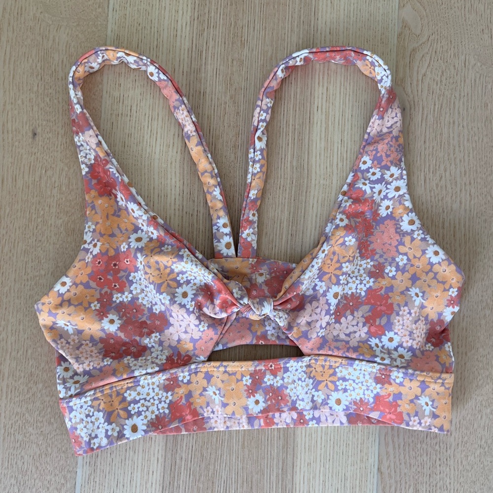 Skatie Floral Women's Top - Orange and Red
